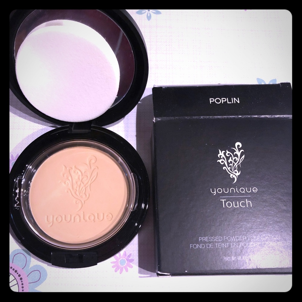 Touch Pressed Powder Foundation